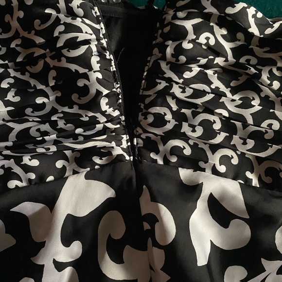 Top - Picture 7 of 9